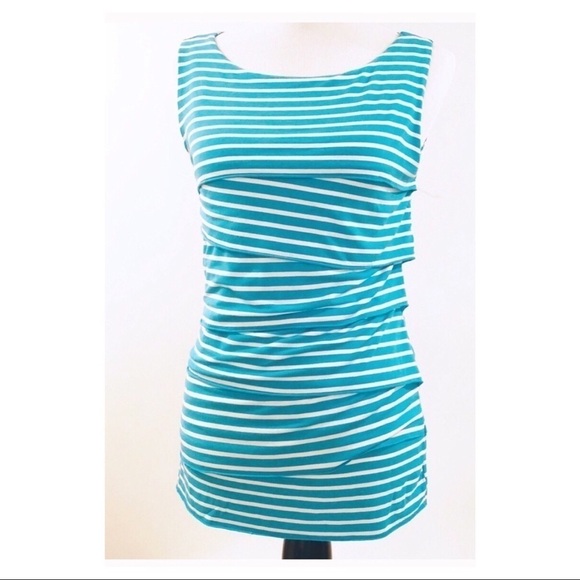 𝅺VINCE Camuto tiered stripe top - Picture 1 of 7